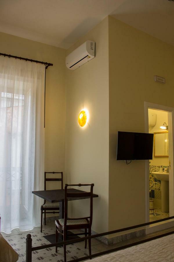 Don Angelo Petito Bed & Breakfast Napoli Eksteriør bilde